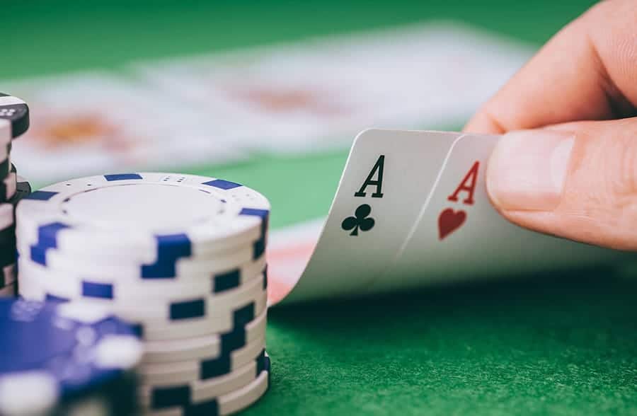 Poker online - game bài của những sân chơi chuyên chuyên nghiệp nhất - Hình 1