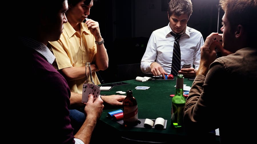 Chi tiết quá trình ván bài Poker và phương pháp chơi bài